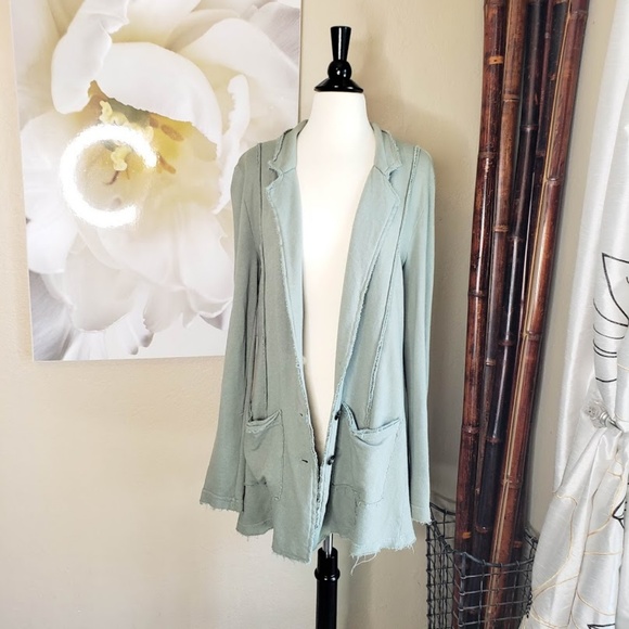Treasure & Bond~Green Buttonup Distressed Cardigan - Picture 2 of 3